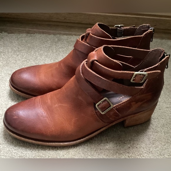 Kork-Ease Jardin Buckle Strap Brown Leather Ankle Bootie/Back Zip Size 9M - Picture 10 of 15